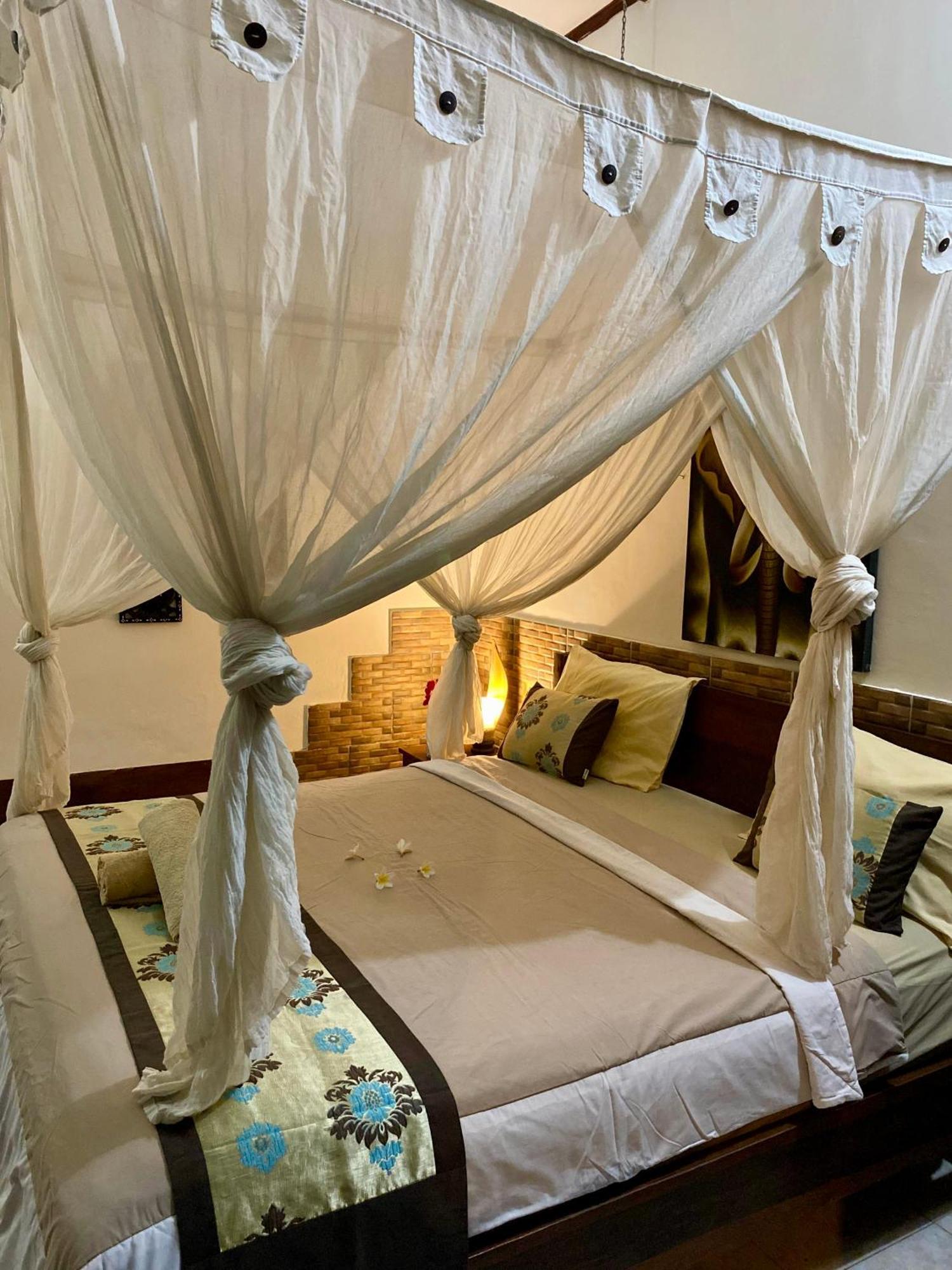 Zoe Bungalows Gili Trawangan Dış mekan fotoğraf